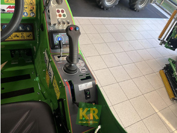 New Compact loader 528 TDL Avant: picture 5