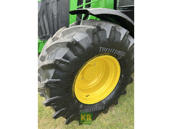 Lease a 6120M John Deere  6120M John Deere: picture 3