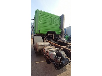Cab chassis truck MERCEDES-BENZ ATEGO 1823: picture 3