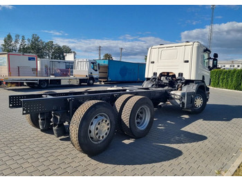 Cab chassis truck Scania P360: picture 4