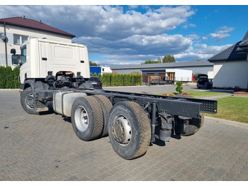 Cab chassis truck Scania P360: picture 2