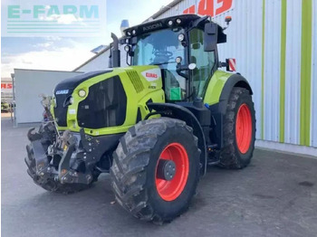 Farm tractor CLAAS Axion 830