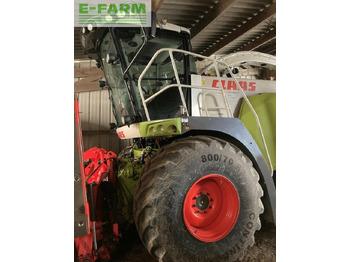 Forage harvester CLAAS Jaguar 950