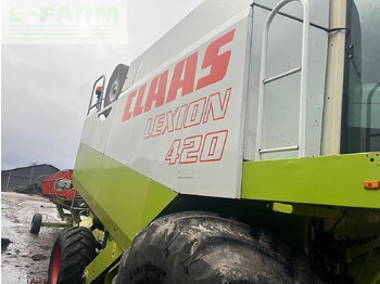 Combine harvester CLAAS Lexion
