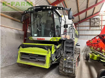 Combine harvester CLAAS Lexion