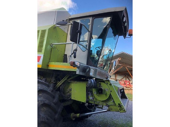Combine harvester CLAAS mega 208: picture 4
