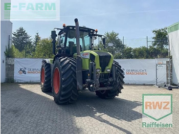Farm tractor CLAAS Xerion 3300