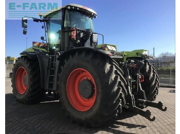 Farm tractor CLAAS xerion 5000 vc: picture 4