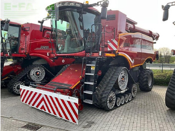 Combine harvester CASE IH Axial-Flow