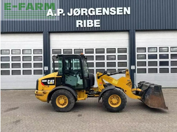 Mini excavator CATERPILLAR 906M