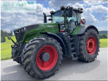 Farm tractor FENDT