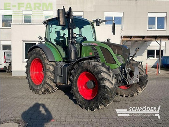 Farm tractor FENDT 516 Vario