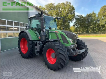 Farm tractor FENDT 718 Vario