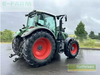 Farm tractor Fendt 724 scr: picture 4