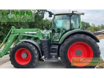 Farm tractor FENDT 724 Vario
