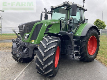 Farm tractor FENDT 826 Vario