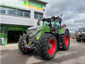 Farm tractor FENDT 939 Vario