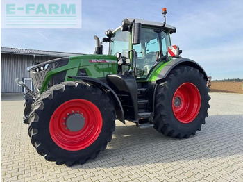 Farm tractor FENDT 933 Vario