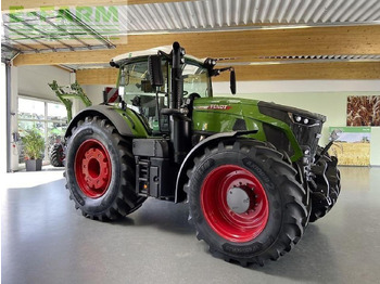 Farm tractor FENDT 942 Vario