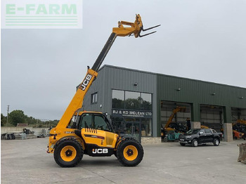 Mini excavator JCB
