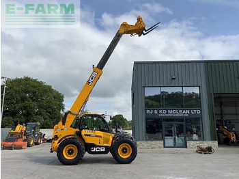 Telescopic handler JCB