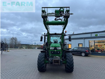 Farm tractor John Deere 6120r: picture 2