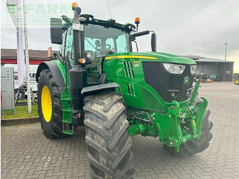 Farm tractor John Deere 6215r: picture 3