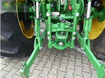 Farm tractor John Deere 6r 150: picture 5