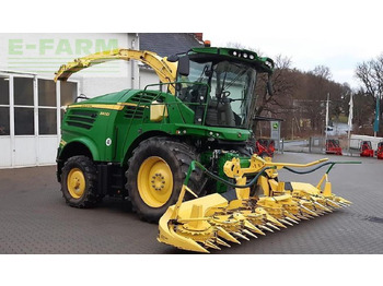 Forage harvester JOHN DEERE 8400