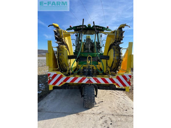 Forage harvester John Deere 8500: picture 2