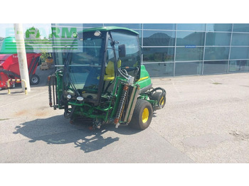 Farm tractor JOHN DEERE 8000 Series