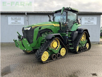 Farm tractor JOHN DEERE