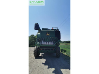 Combine harvester John Deere W540: picture 5