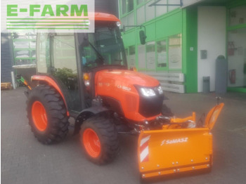 Farm tractor Kubota l1-382 winterdienstpaket: picture 4