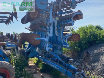 Disc harrow LEMKEN
