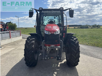 Farm tractor Massey Ferguson 5711 m dyna 4 comfort: picture 2
