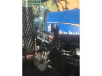 Farm tractor New Holland T7.225: picture 3