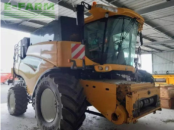 Combine harvester NEW HOLLAND CR9080