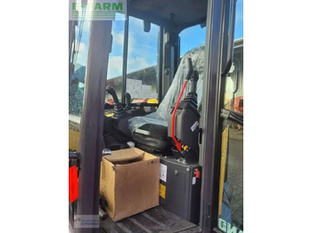 Mini excavator New Holland e55d: picture 2