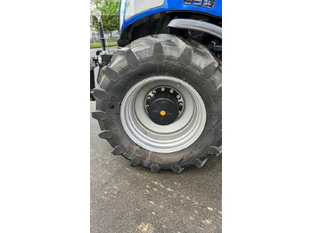 Farm tractor New Holland t 8.435 ac bp genesis auto command Genesis: picture 5