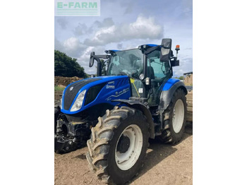 Farm tractor NEW HOLLAND T5