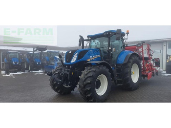 Farm tractor NEW HOLLAND T7.245
