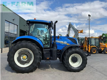 Farm tractor NEW HOLLAND T7