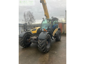 Telescopic handler NEW HOLLAND