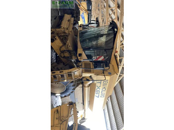 Combine harvester NEW HOLLAND TX series