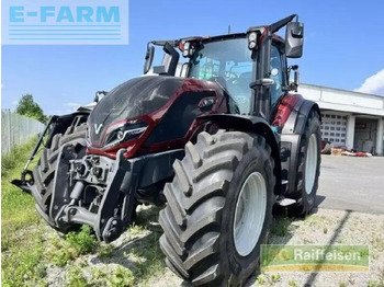 Farm tractor VALTRA