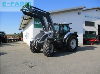 Farm tractor VALTRA T174