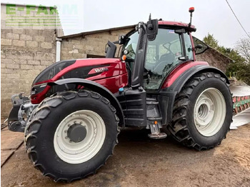 Farm tractor VALTRA T174