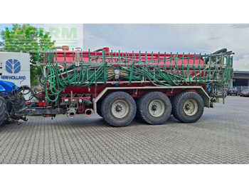 Slurry tanker