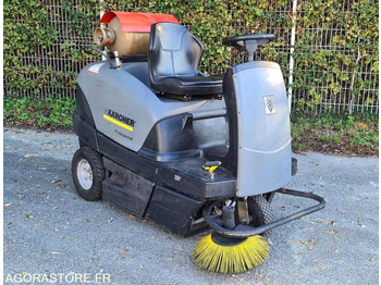 Road sweeper KÄRCHER